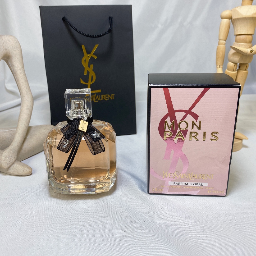 Saint Laurent perfume